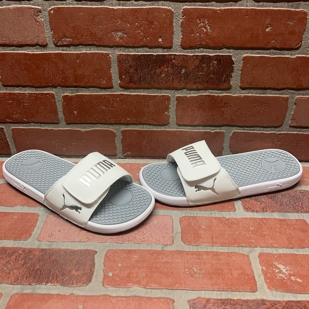 PUMA ‘Cool Cat V’ White/Silver Adjustable Slide Sandals Women's Size 10